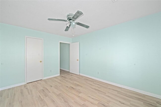 Building Photo - 10950 Linden Gate Dr
