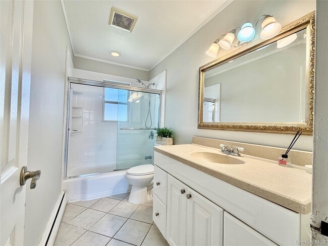 Building Photo - 14 Glendale Dr