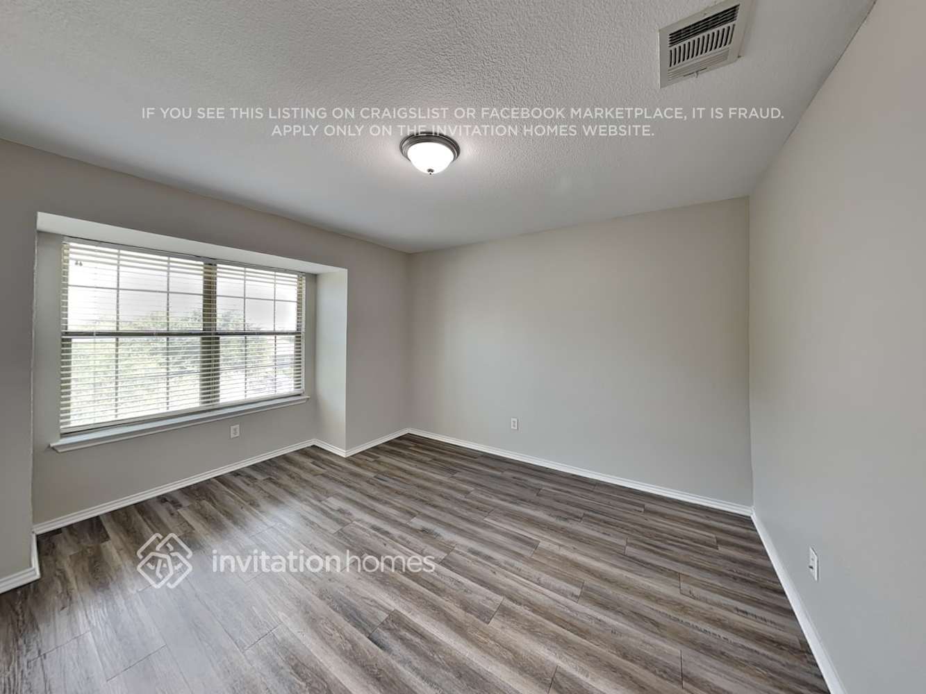 Building Photo - 308 Leanne Dr