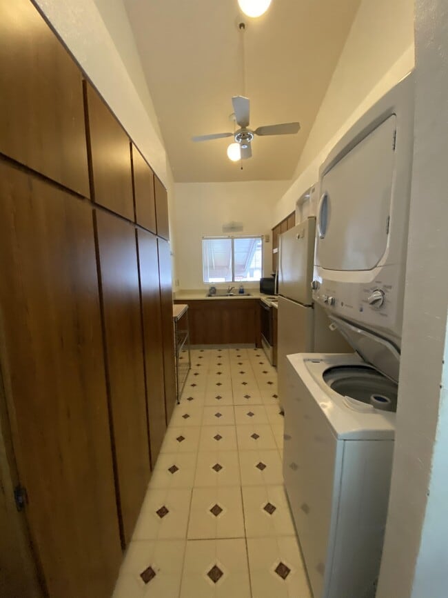 Building Photo - 98-597-597 Kilinoe St