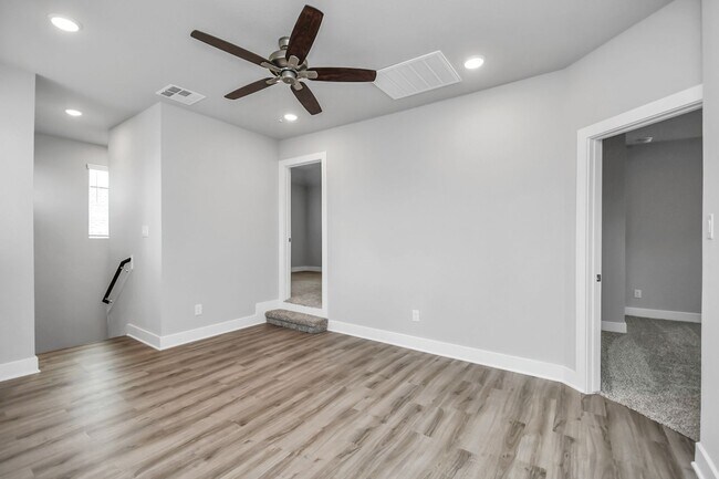 Building Photo - 21023 Treasure Gate Ln