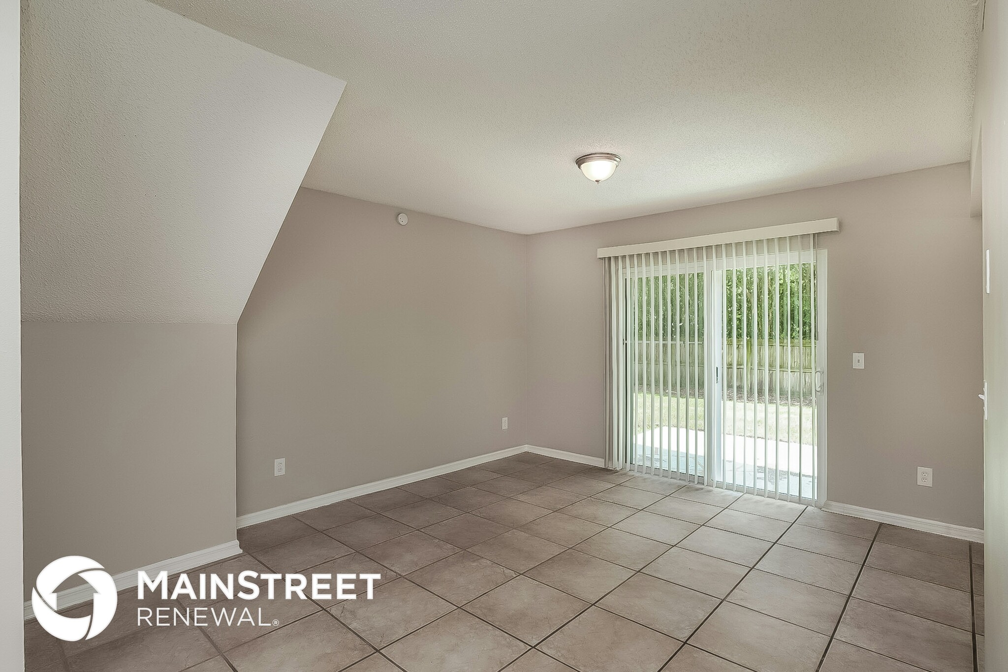 Building Photo - 1000 McCully Ct