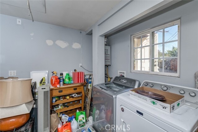 Building Photo - 814 Kellogg Ave