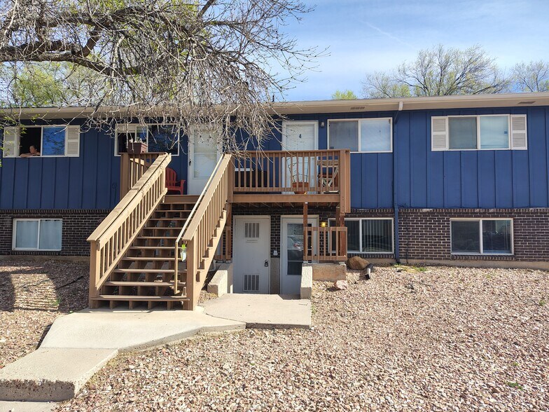 Primary Photo - 1026 Westmoreland Rd