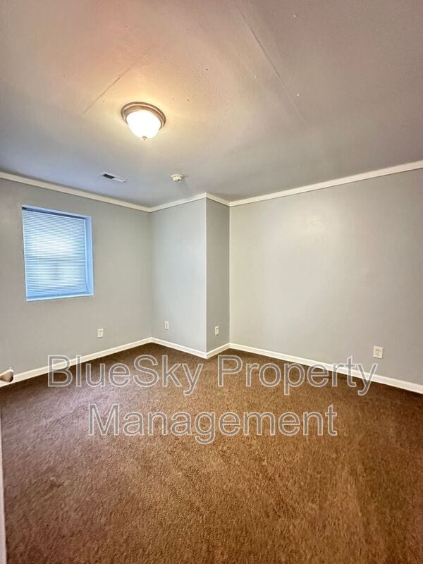 Building Photo - 934 5th St SW