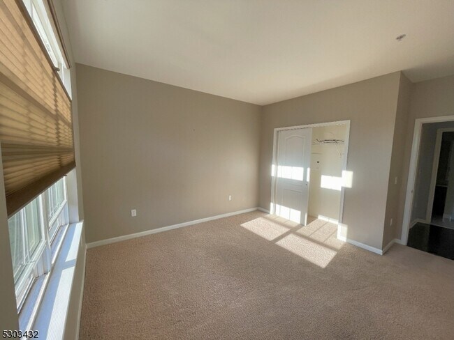 Building Photo - 1503 Meadow Brook Ct