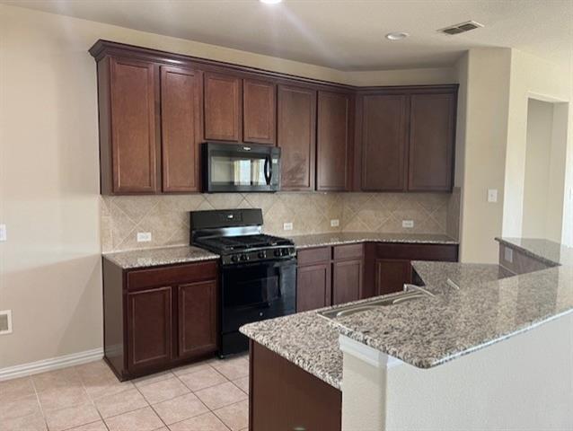 Building Photo - 917 Bird Creek Dr