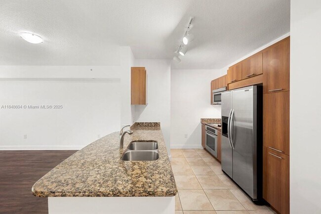 Building Photo - 510 NW 84th Ave