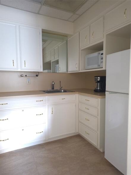 Building Photo - 14343 Torrey Chase Blvd