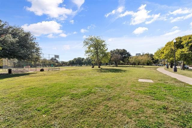 Building Photo - 3105 San Jacinto St