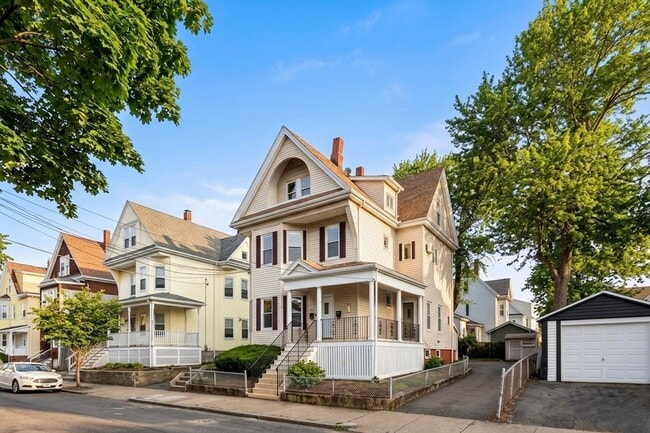 Building Photo - 20 Fairmount St
