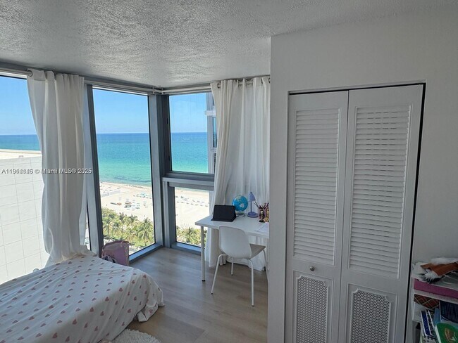 Building Photo - 2655 Collins Ave