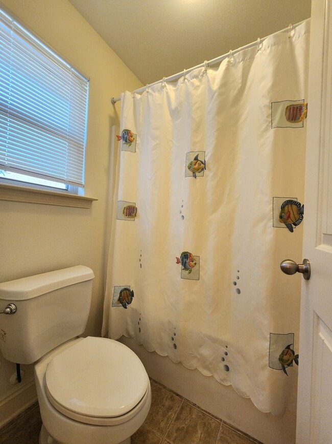 Building Photo - Great location in Foley - 3/2