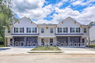 Building Photo - 9007 E 85th Pl