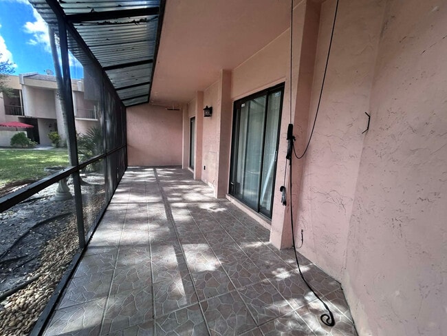 Building Photo - 2700 S University Dr