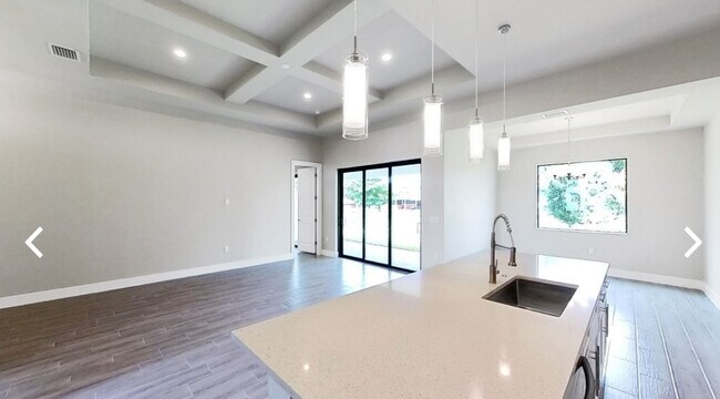 Building Photo - 3605 39th St SW