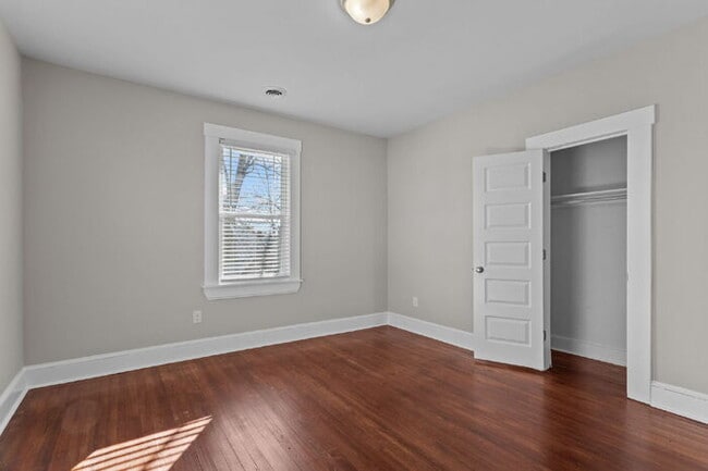 Building Photo - Updated 1920s Colonial in Northside – 3 Bed, 4 Bath – Available Now – $2,895/mo