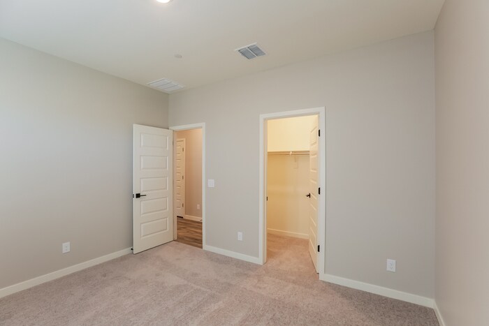 Building Photo - 11492 W Camden Dr