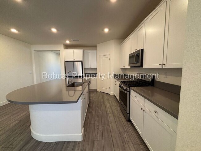 Building Photo - 1097 Dapple Dr
