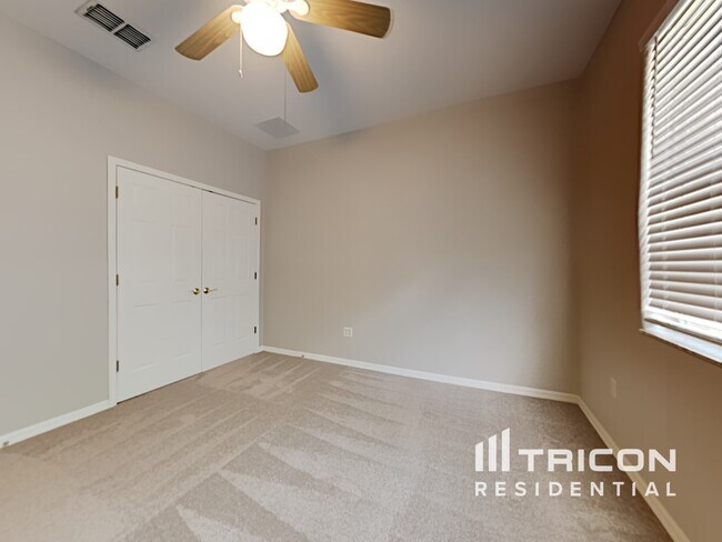 Building Photo - 15402 Pepper Pine Ct