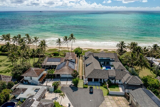 Building Photo - Mid-century modern Kalaheo Ave. Beach side...