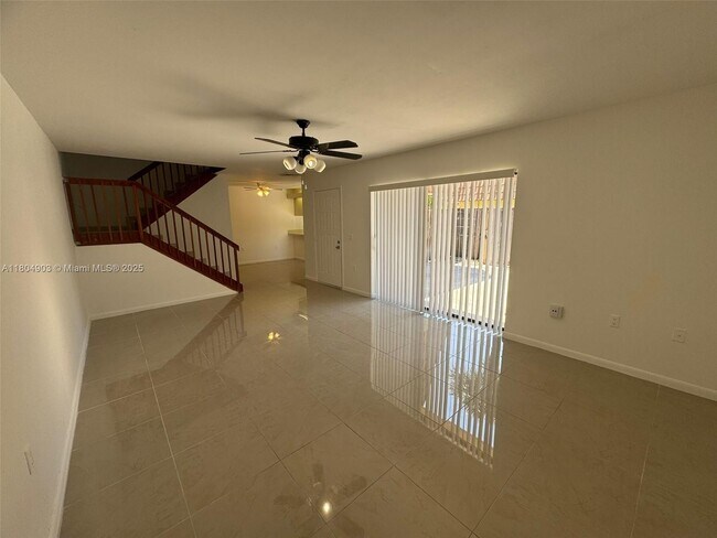 Building Photo - 719 Mill Valley Pl