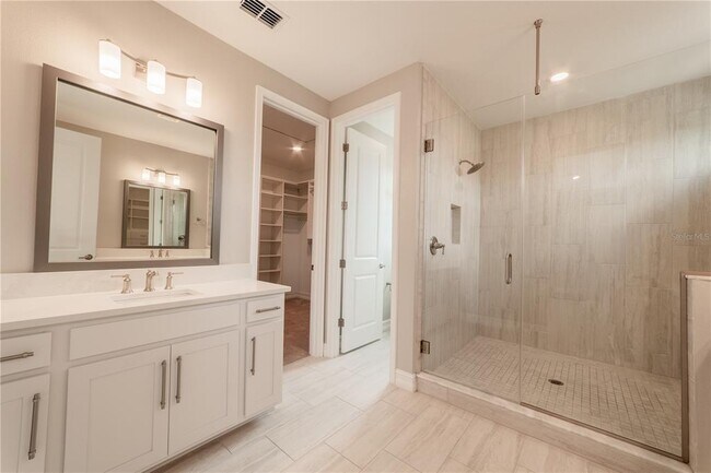 Building Photo - 4667 San Martino Dr