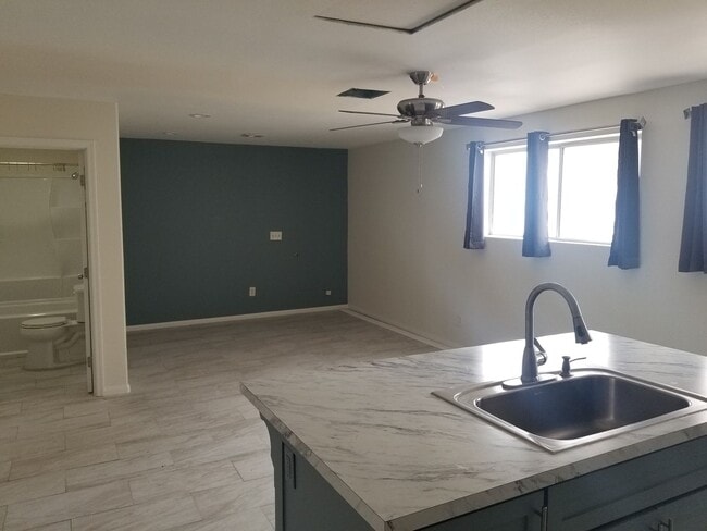 Building Photo - Exclusive Rental Home in Berry Neighborhood