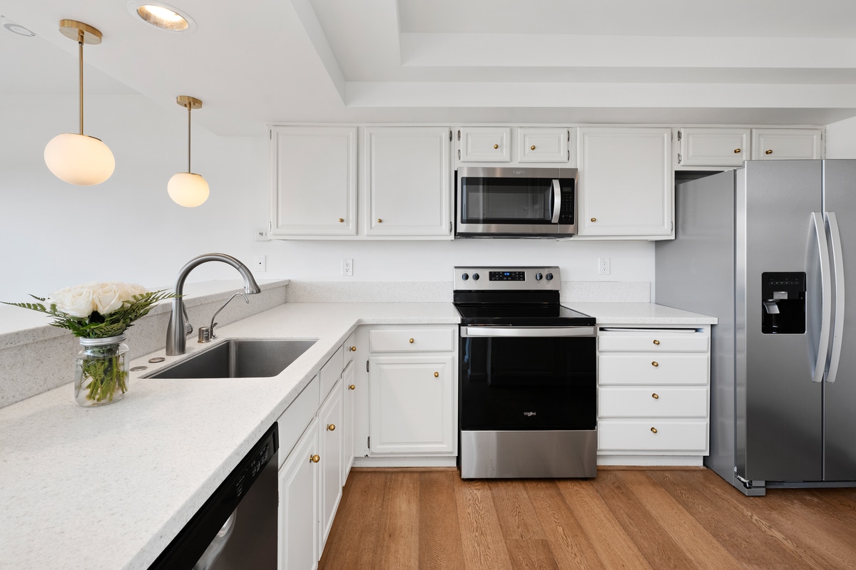 Building Photo - 1047 Santa Helena Park Ct