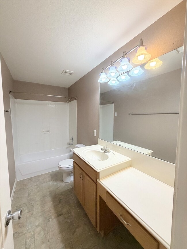 Building Photo - 2603 Skyview Trace Ct