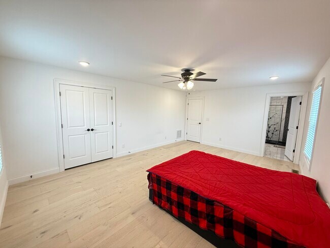 Building Photo - 46 Caden Ln