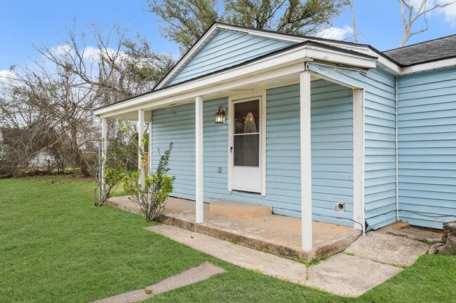 Building Photo - 7502 Ley Rd