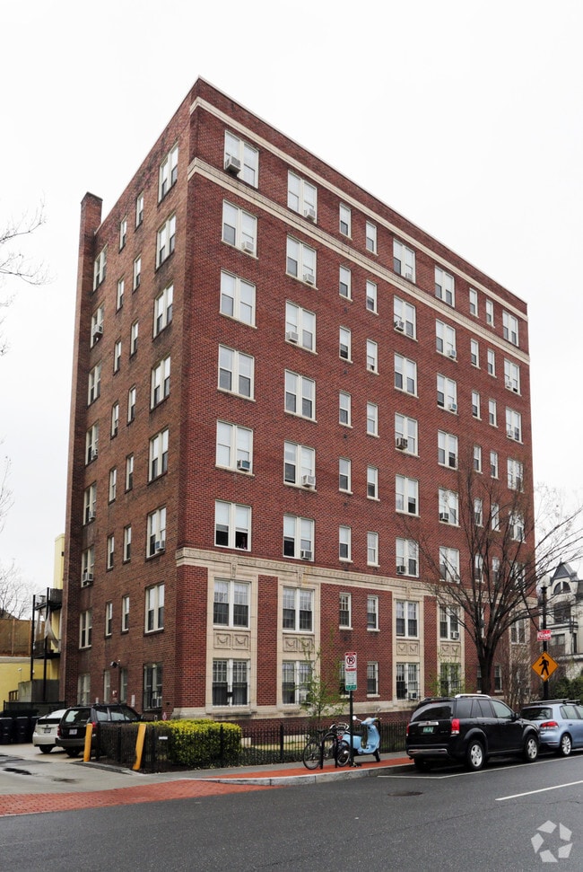 Building Photo - The Shelburne Apartments