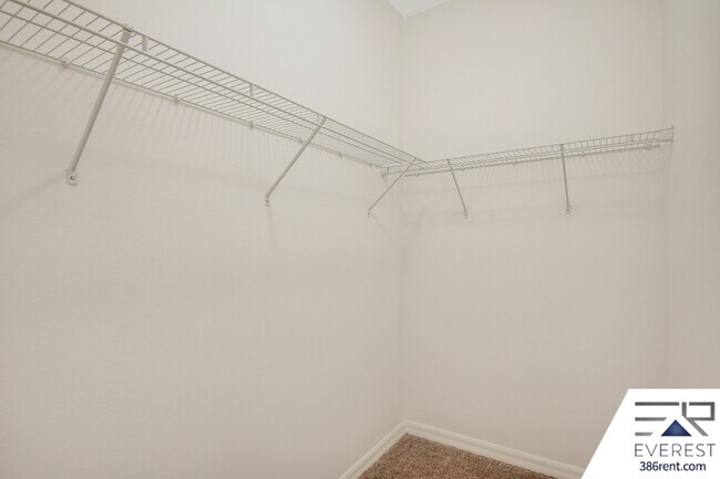 Building Photo - 7 Blackwell Pl