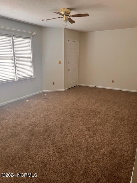 Building Photo - 3256 Landmark St