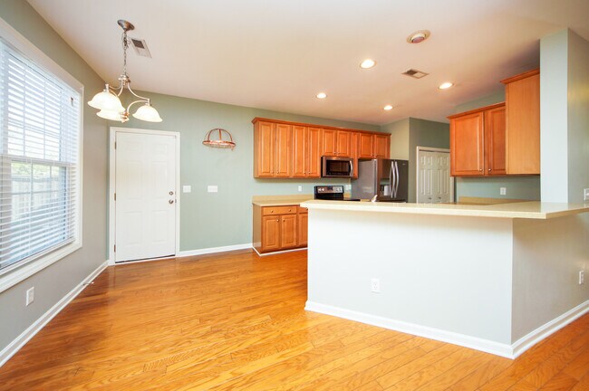 Building Photo - Beautiful Home in Wescott Plantation