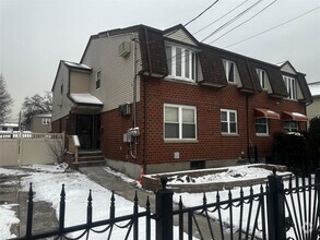 Building Photo - 114-23 165th St