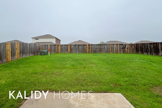 Building Photo - 2901 Cider Mill Ln