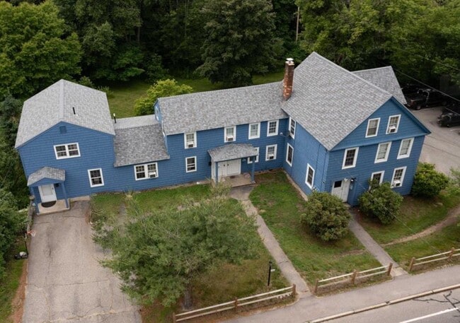 Primary Photo - 233 South St