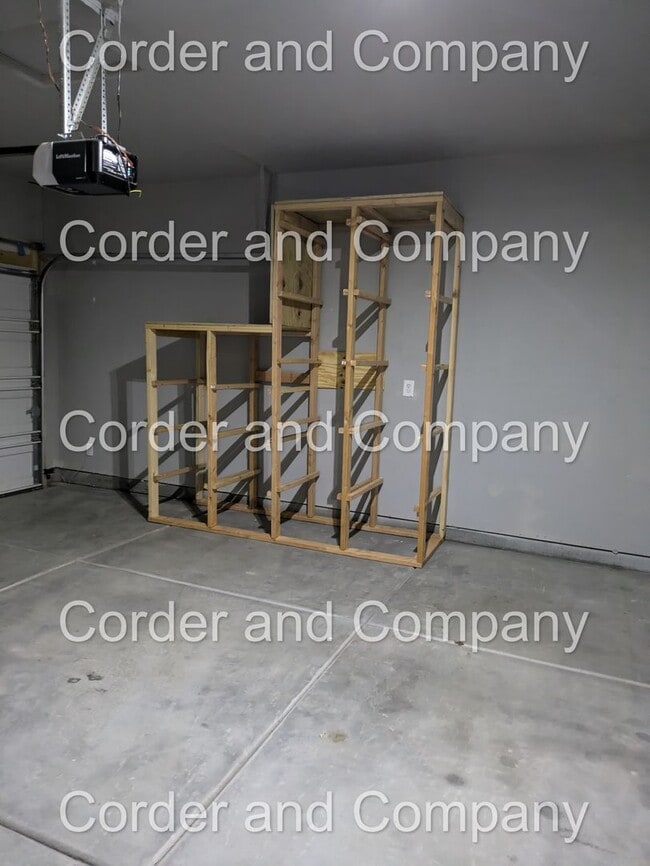 Building Photo - Massive and Naturally Lit 2 Story 4 Bedroo...