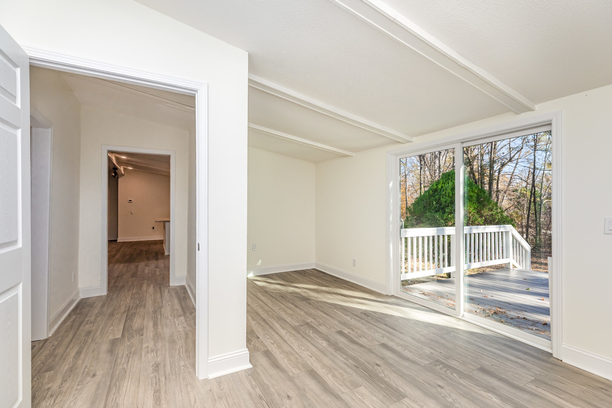 Building Photo - 130 Old Lowesville Rd