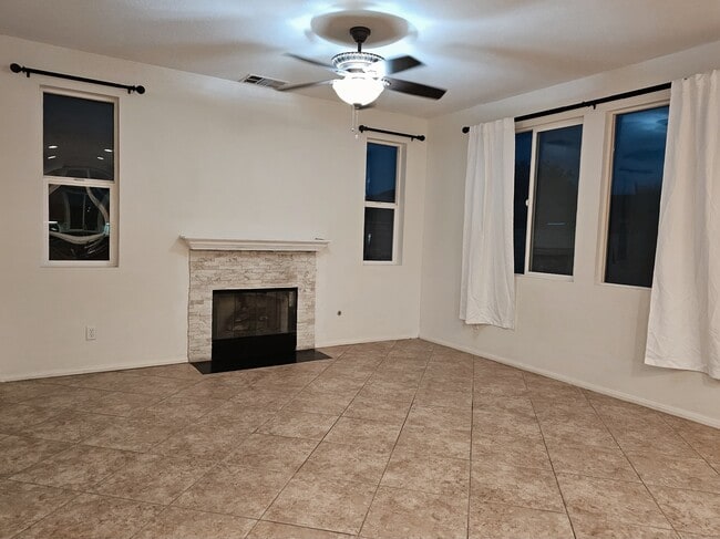 Building Photo - 80575 Stortford Avenue
