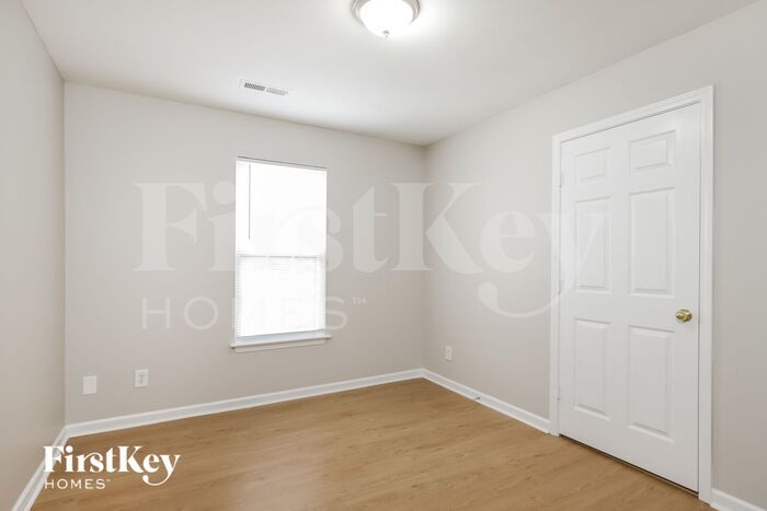 Building Photo - 133 Dunbarton Ct