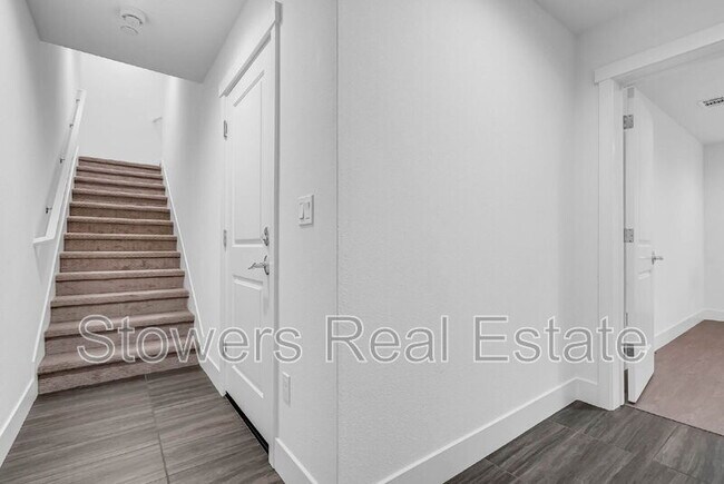Building Photo - 1416 Julia Ln