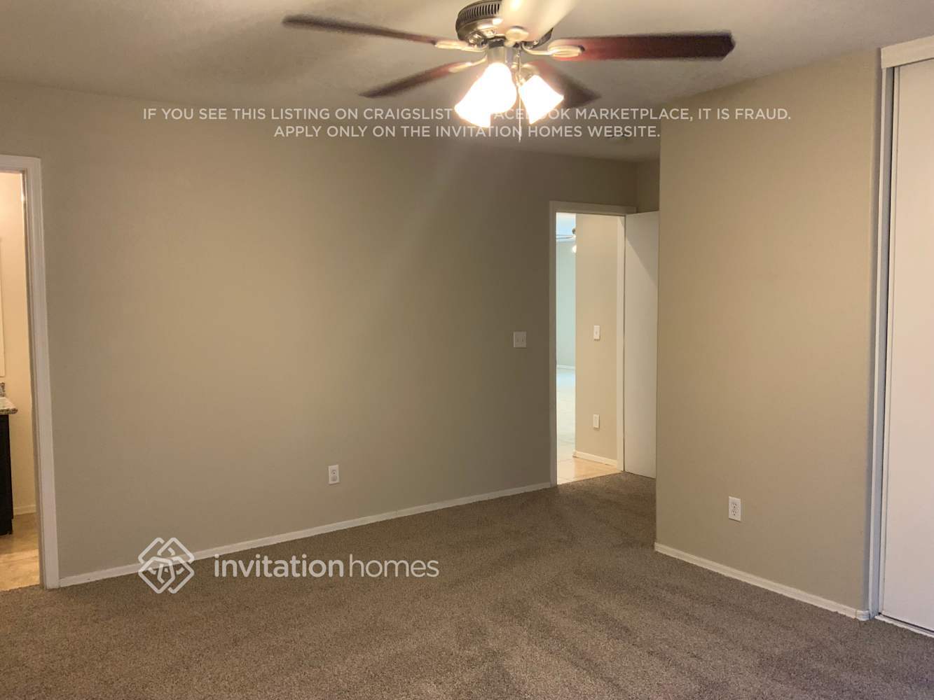 Building Photo - 1102 E Dust Devil Dr