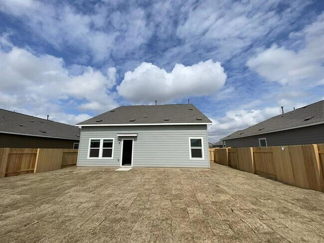 Building Photo - 1209 Rio Frio Ln