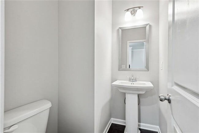 Building Photo - 5550 Lightheart Ct