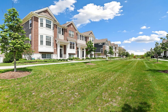 Building Photo - 13916 S Addison Trail