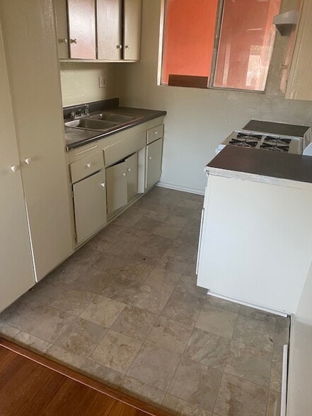 Kitchen -Unit 8 - 14011 Sherman Way