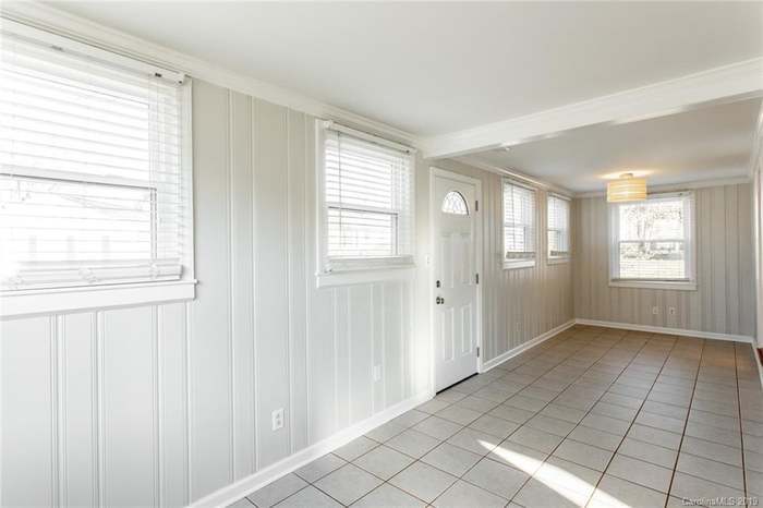 Building Photo - 1429 Winston Dr